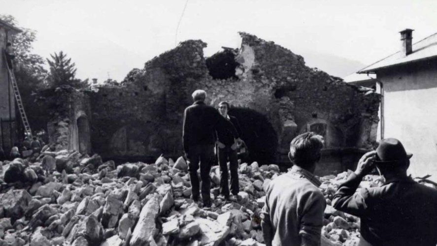 Vogogna_1975-crollo(2)