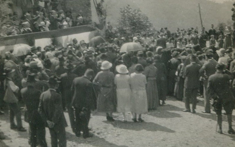 Caprezzo_monumento-caduti-1924-inaugurazione4