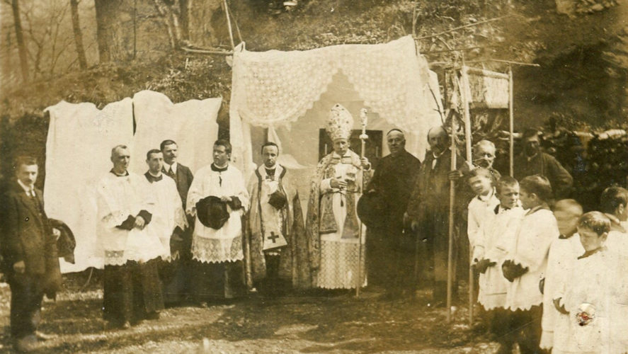 Intragna_processione
