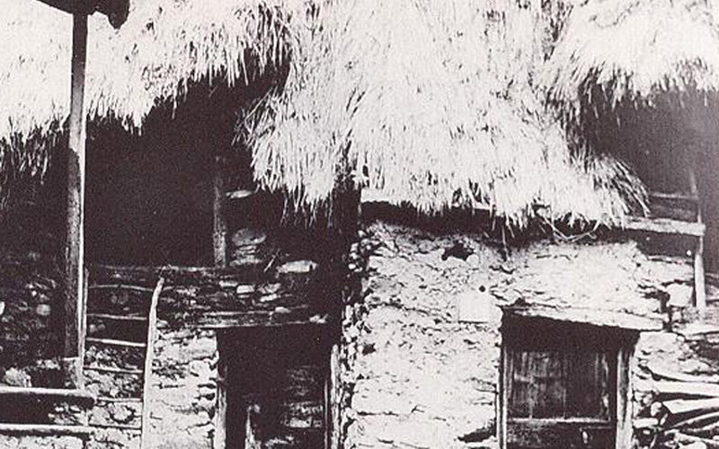 Miazzina_tetti-in-paglia2